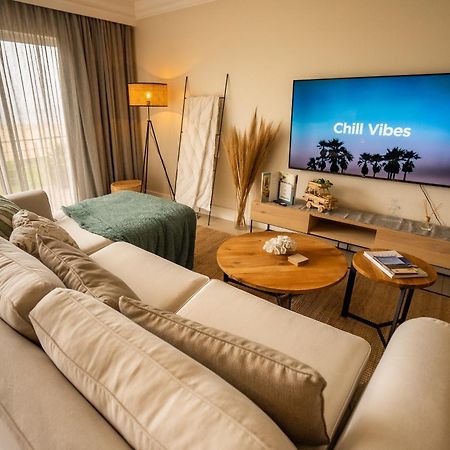 Deja Blue Beachfront Villa, Newly Renovated Langstrand Dış mekan fotoğraf